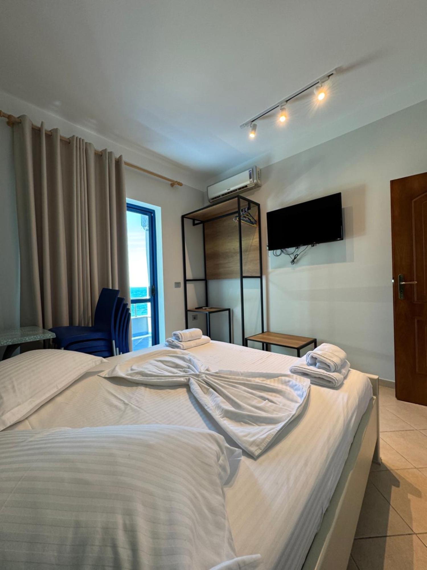 Hotel Cekodhima Radhimë Extérieur photo