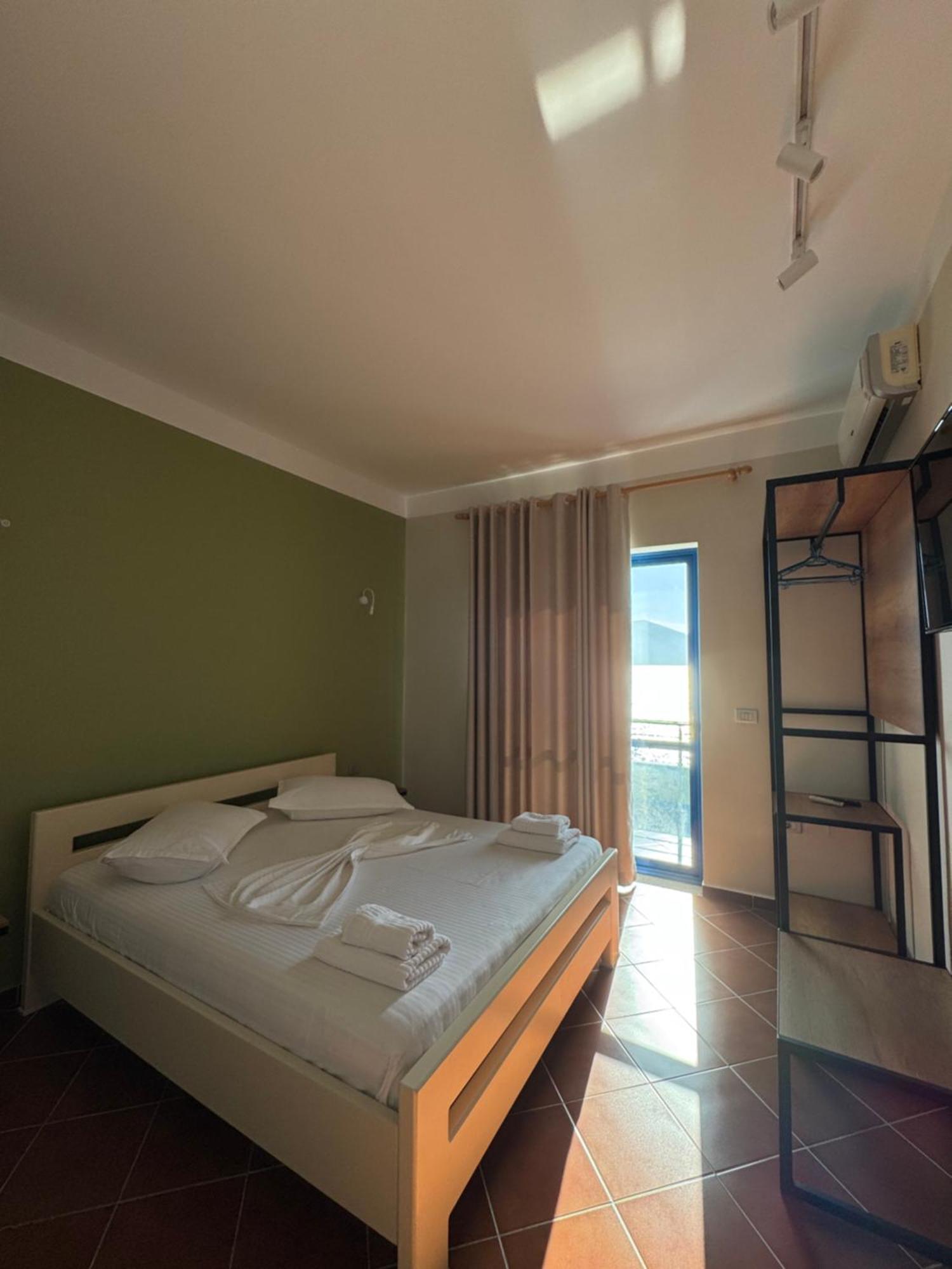 Hotel Cekodhima Radhimë Extérieur photo